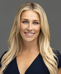 Alexandra Bradshaw Bio Image